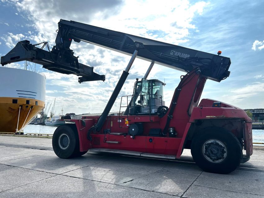 Used Kalmar Reach Stacker