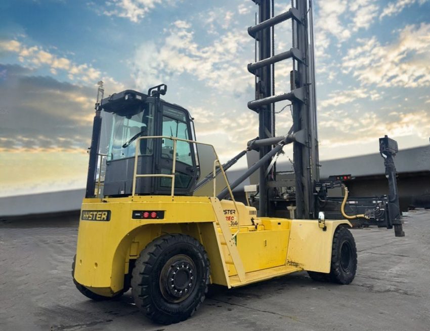 Used Hyster Empty Container Handler