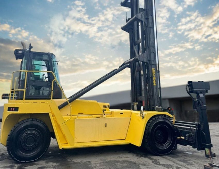 Used Hyster Empty Container Handler
