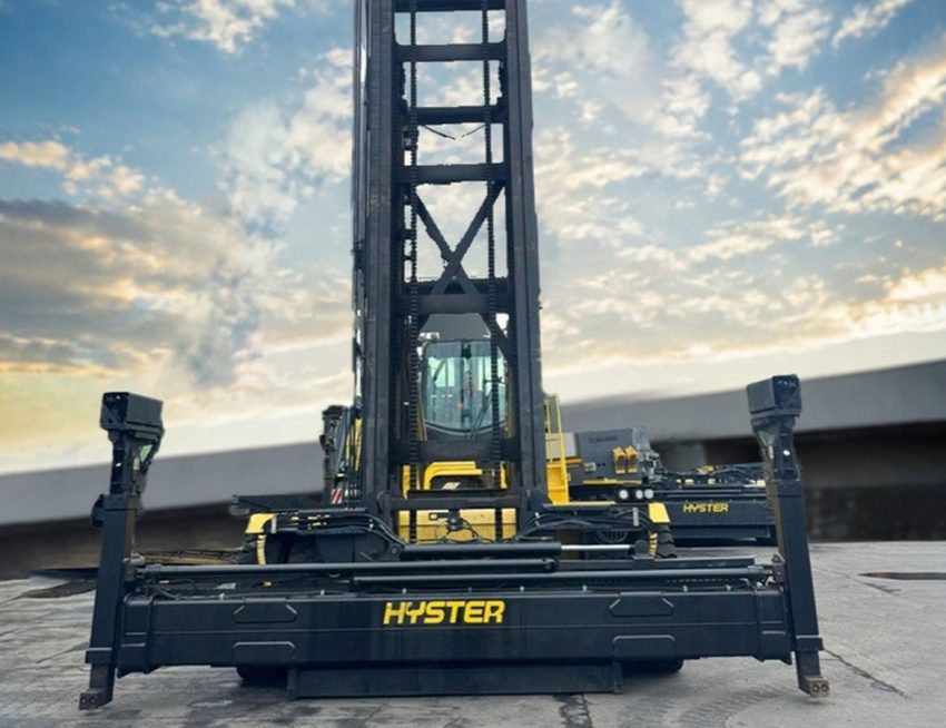 Used Hyster Empty Container Handler