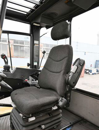 2014 Hyster H22-12EC 9-Ton Empty Container Handler