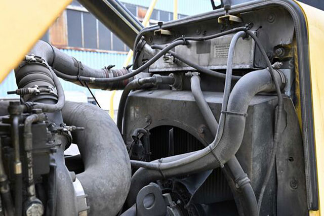 2014 Hyster H22-12EC 9-Ton Empty Container Handler