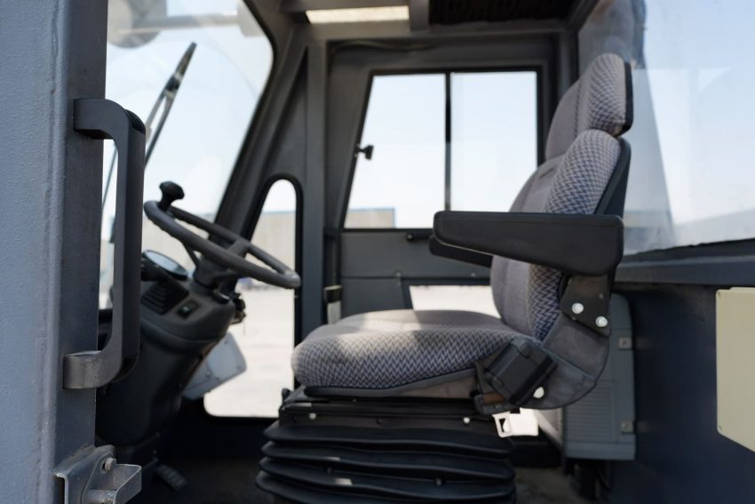 25-Ton-Diesel-Forklift-HMT250